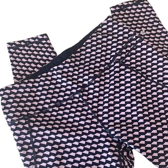 Sweaty Betty Power Blue and Pink Patterned  Full Length Leggings Size XL - Picture 1 of 11